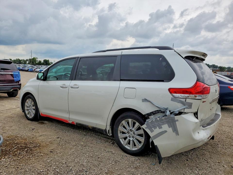 Aukcja sprzedaży 2011 Toyota Sienna, vin: 5TDDK3DC4BS004358, numer aukcji: 60440956