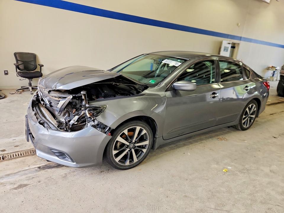 Продажа на аукционе авто 2016 Nissan Altima, vin: 1N4AL3AP1GC263556, номер лота: 62311386