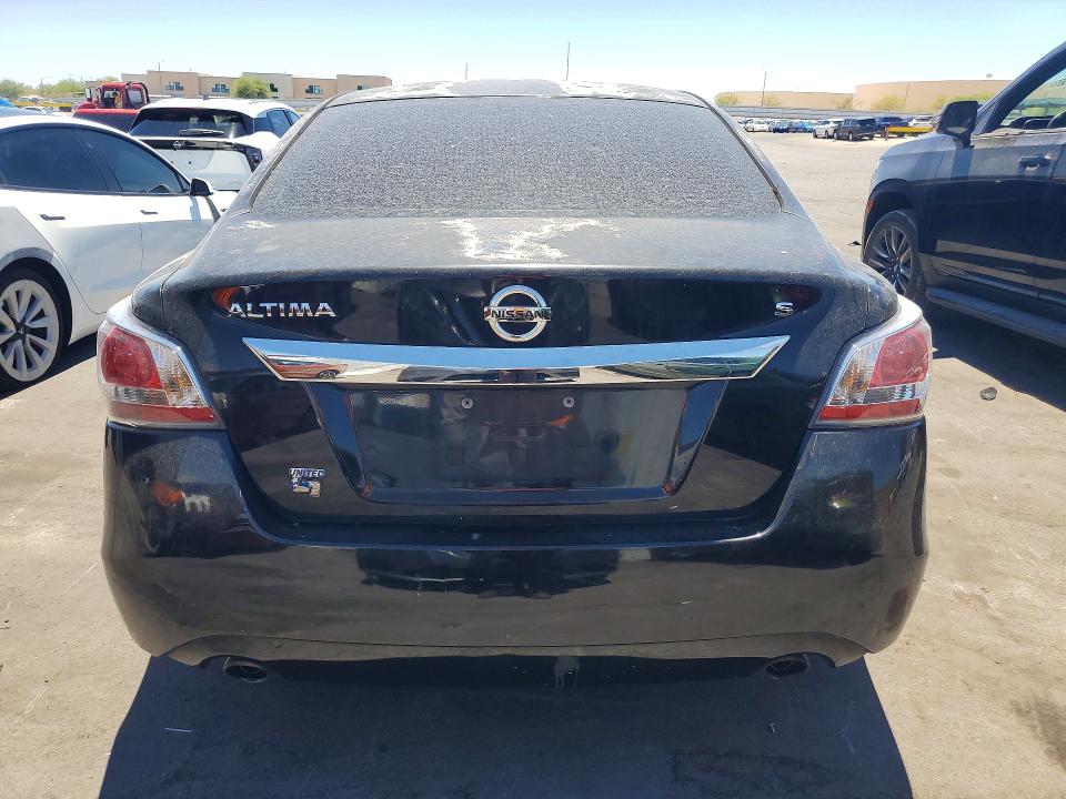 2015 Nissan Altima მანქანა იყიდება აუქციონზე, vin: 1N4AL3APXFC198723, აუქციონის ნომერი: 60137596
