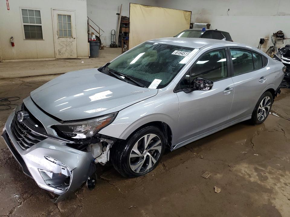 61545196 :رقم المزاد ، 4S3BWAD65S3013565 vin ، 2025 Subaru Legacy مزاد بيع