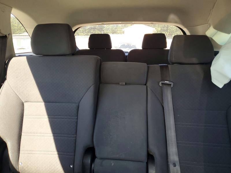 60865626 :رقم المزاد ، 5XYPG4A51HG220393 vin ، 2017 Kia Sorento مزاد بيع