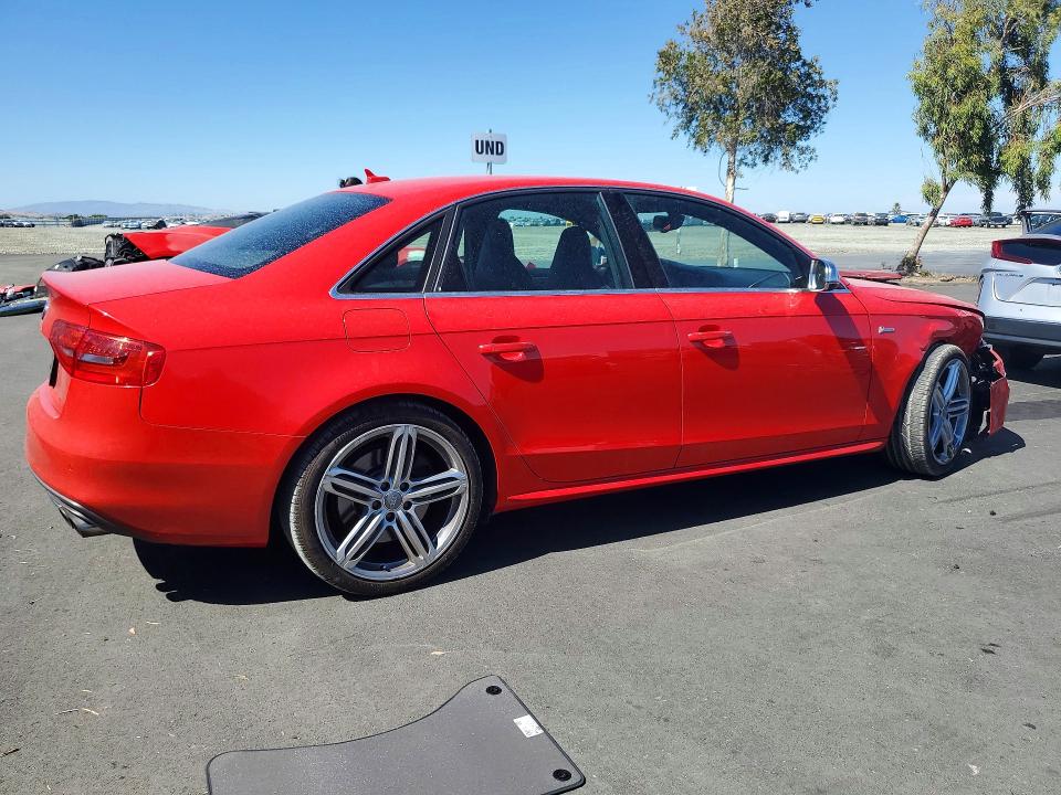 Продажа на аукционе авто 2015 Audi S4, vin: WAUBGAFLXFA072223, номер лота: 61210156