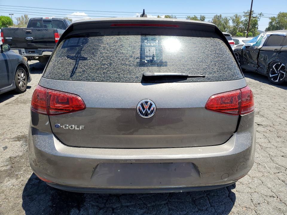 62333336 :رقم المزاد ، WVWKP7AUXGW911698 vin ، 2016 Volkswagen E-golf مزاد بيع