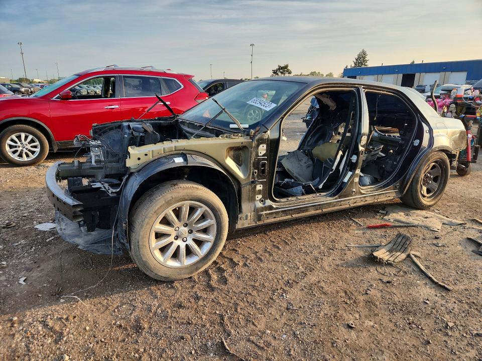62247926 :رقم المزاد ، 2C3CCABG7KH682835 vin ، 2019 Chrysler 300 مزاد بيع