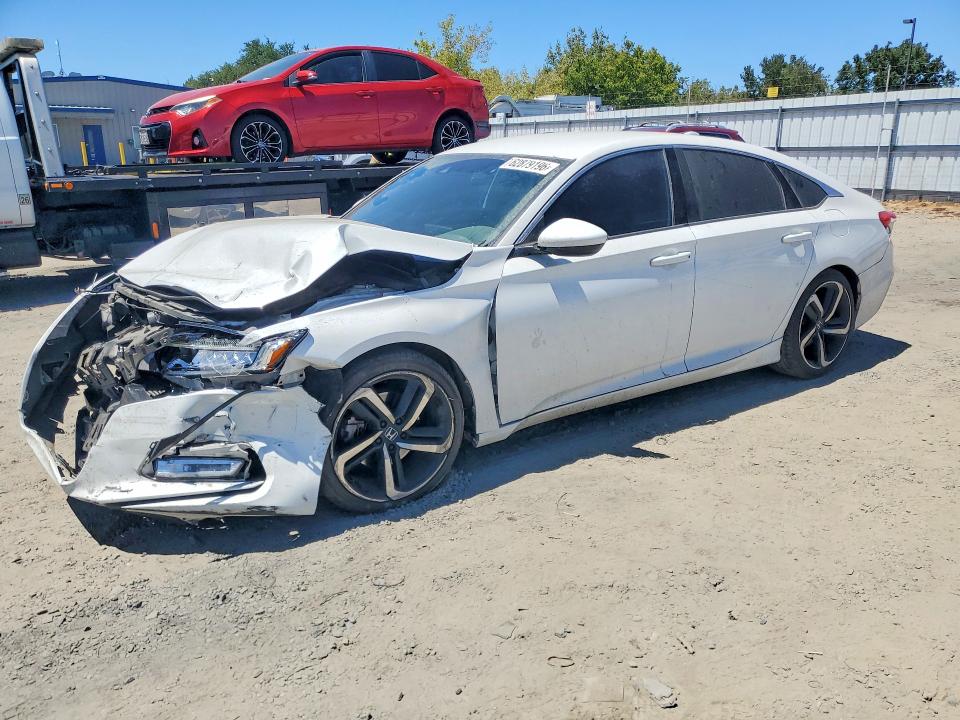 2018 Honda Accord მანქანა იყიდება აუქციონზე, vin: 1HGCV1F34JA159428, აუქციონის ნომერი: 62879196