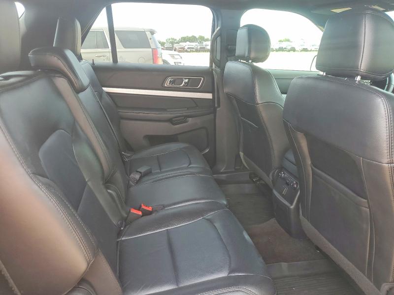 Продажа на аукционе авто 2017 Ford Explorer, vin: 1FM5K7D87HGD63645, номер лота: 61795356