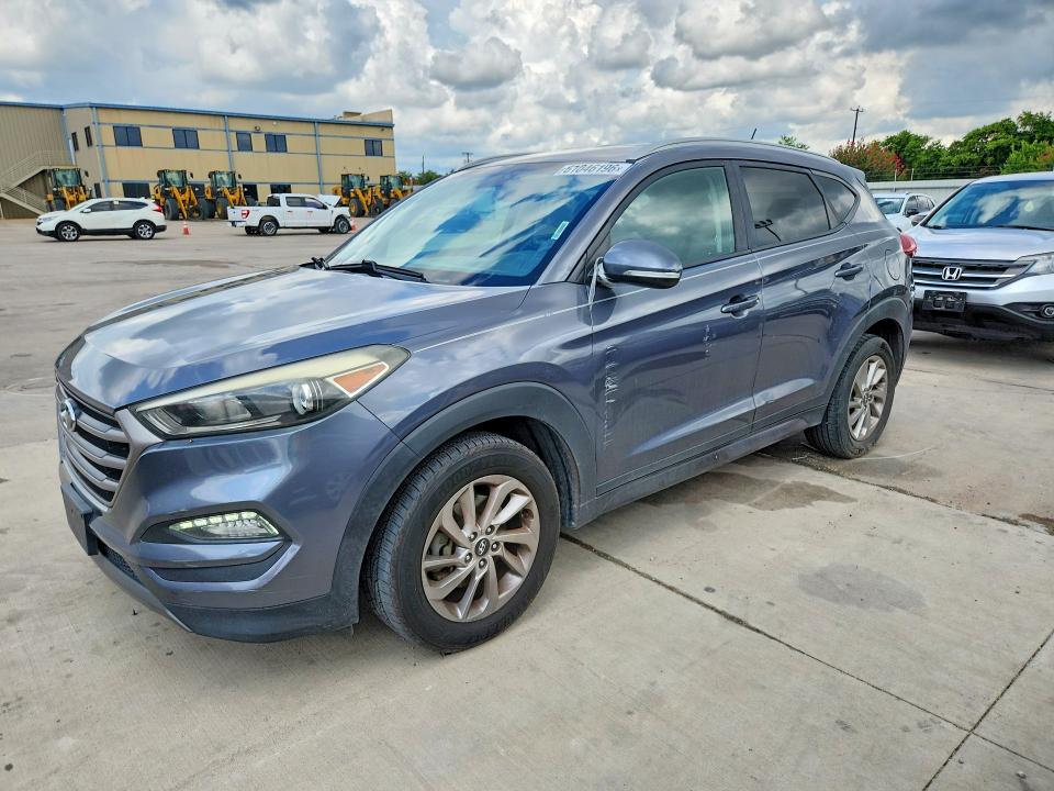 2016 Hyundai Tucson მანქანა იყიდება აუქციონზე, vin: KM8J33A23GU202469, აუქციონის ნომერი: 61046196
