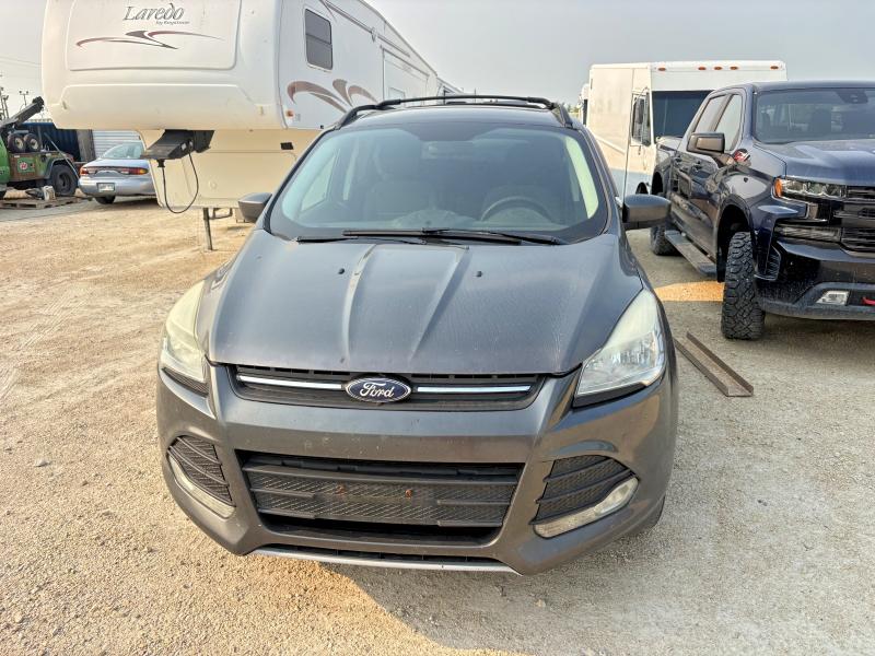 62763166 :رقم المزاد ، 1FMCU9GX3FUB76577 vin ، 2015 Ford Escape مزاد بيع