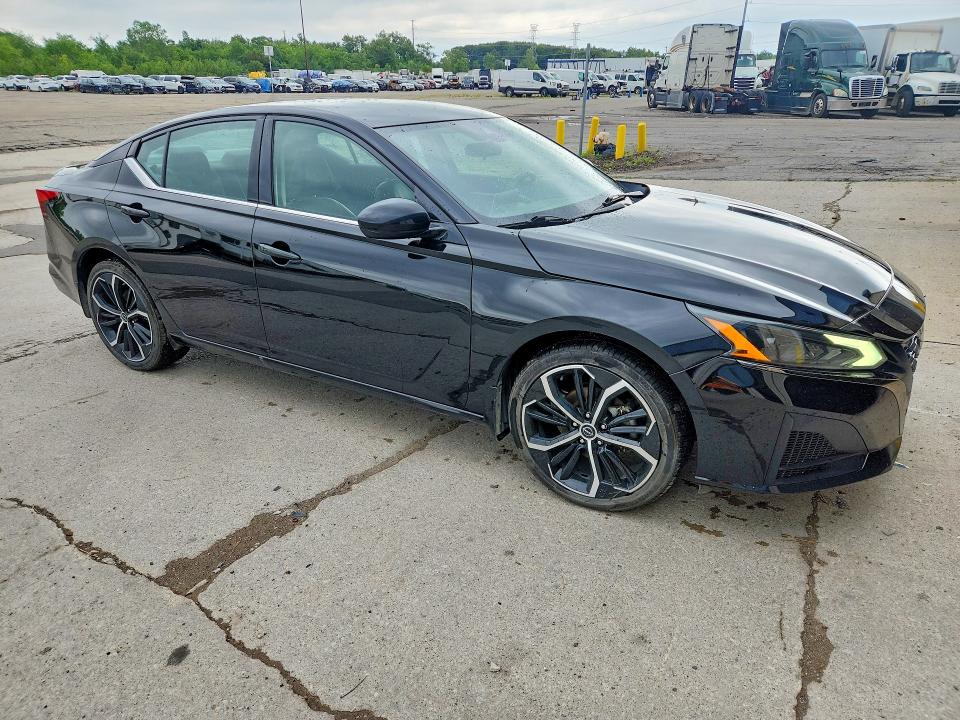 Продажа на аукционе авто 2023 Nissan Altima, vin: 1N4BL4CW2PN361241, номер лота: 59880146