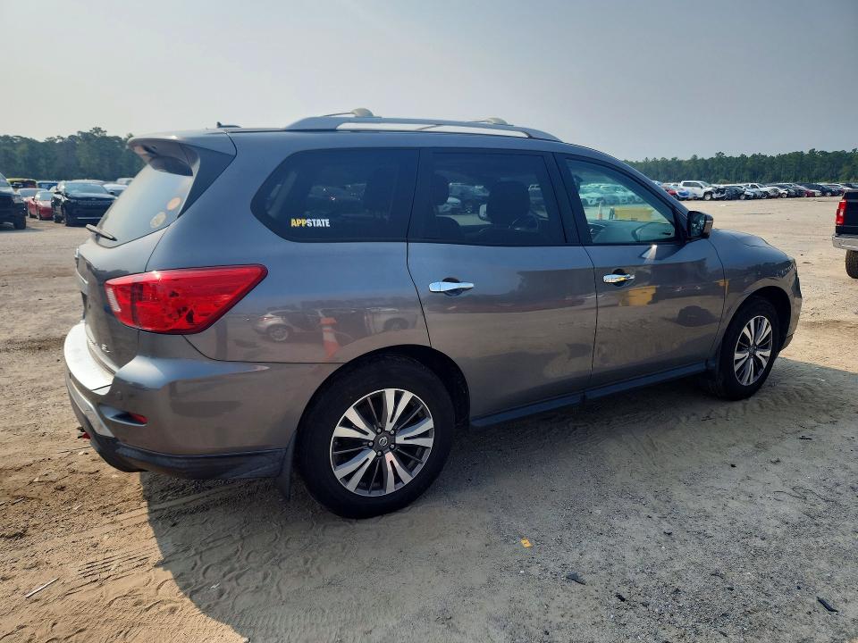 2017 Nissan Pathfinder მანქანა იყიდება აუქციონზე, vin: 5N1DR2MN6HC675897, აუქციონის ნომერი: 62848196