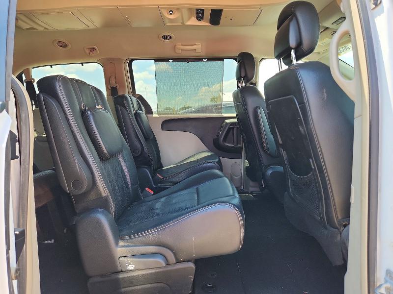 2014 Chrysler Town & Country მანქანა იყიდება აუქციონზე, vin: 2C4RC1CG5ER248853, აუქციონის ნომერი: 59876656