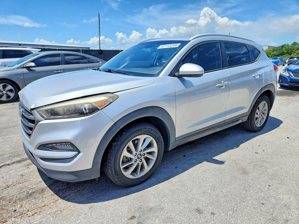 2016 Hyundai Tucson მანქანა იყიდება აუქციონზე, vin: KM8J33A40GU137825, აუქციონის ნომერი: 62143346