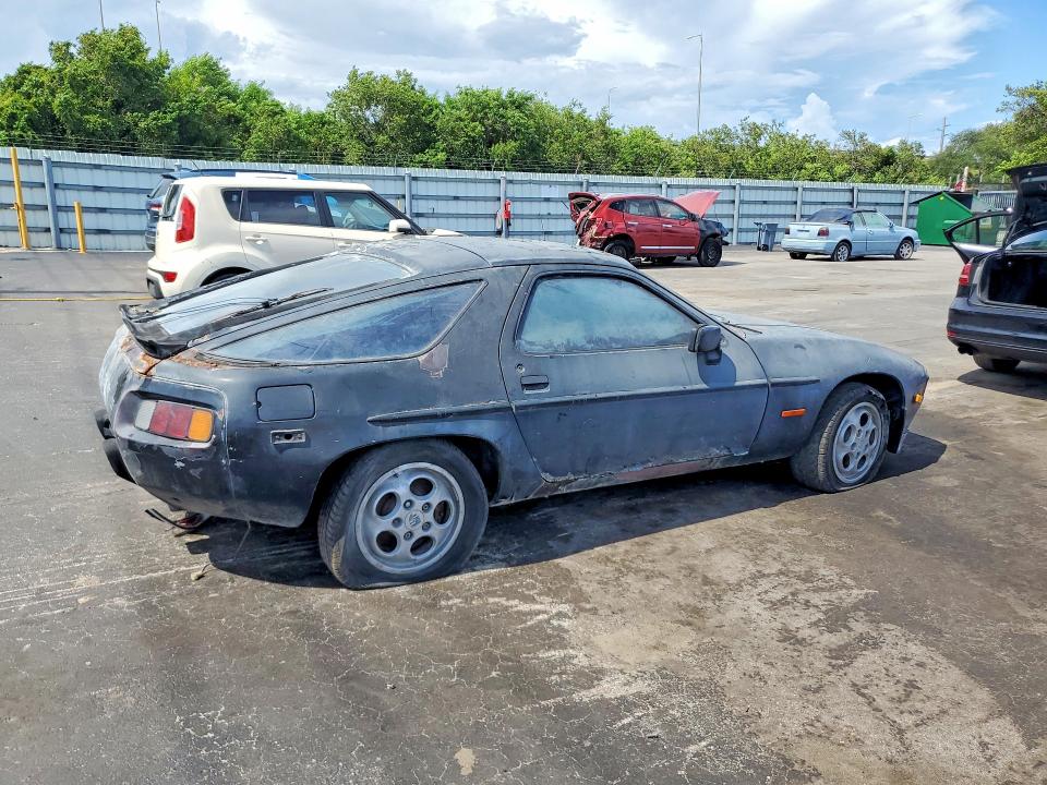 Продажа на аукционе авто 1983 Porsche 928, vin: WP0ZZZ92ZDS840133, номер лота: 62946366