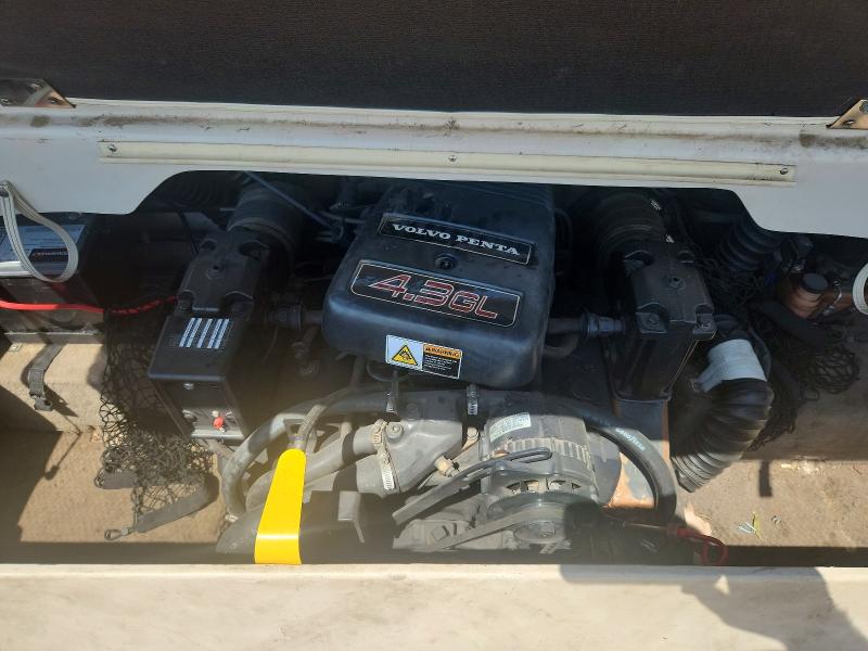 2001 Glastron Boat მანქანა იყიდება აუქციონზე, vin: GLA250941001, აუქციონის ნომერი: 63001956