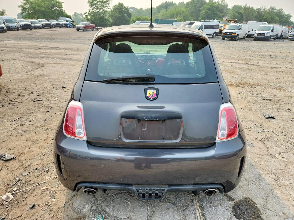 Продажа на аукционе авто 2015 Fiat 500, vin: 3C3CFFFH3FT721800, номер лота: 58840086