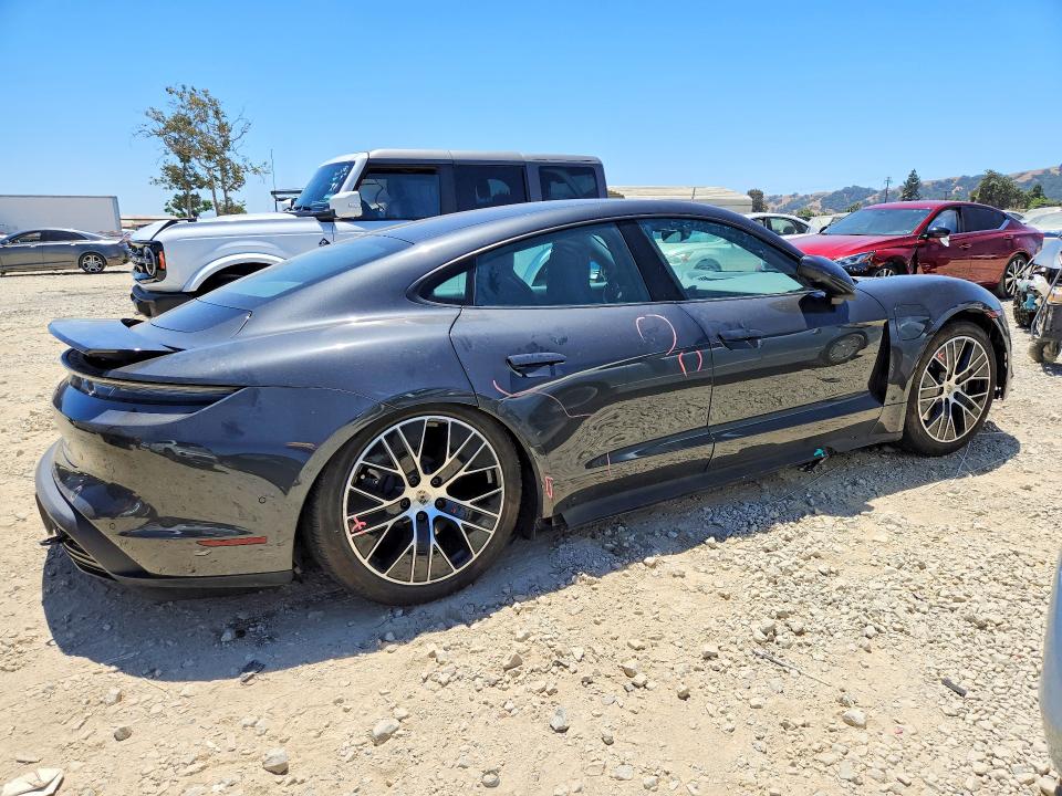 60887036 :رقم المزاد ، WP0AA2Y10MSA17971 vin ، 2021 Porsche Taycan مزاد بيع