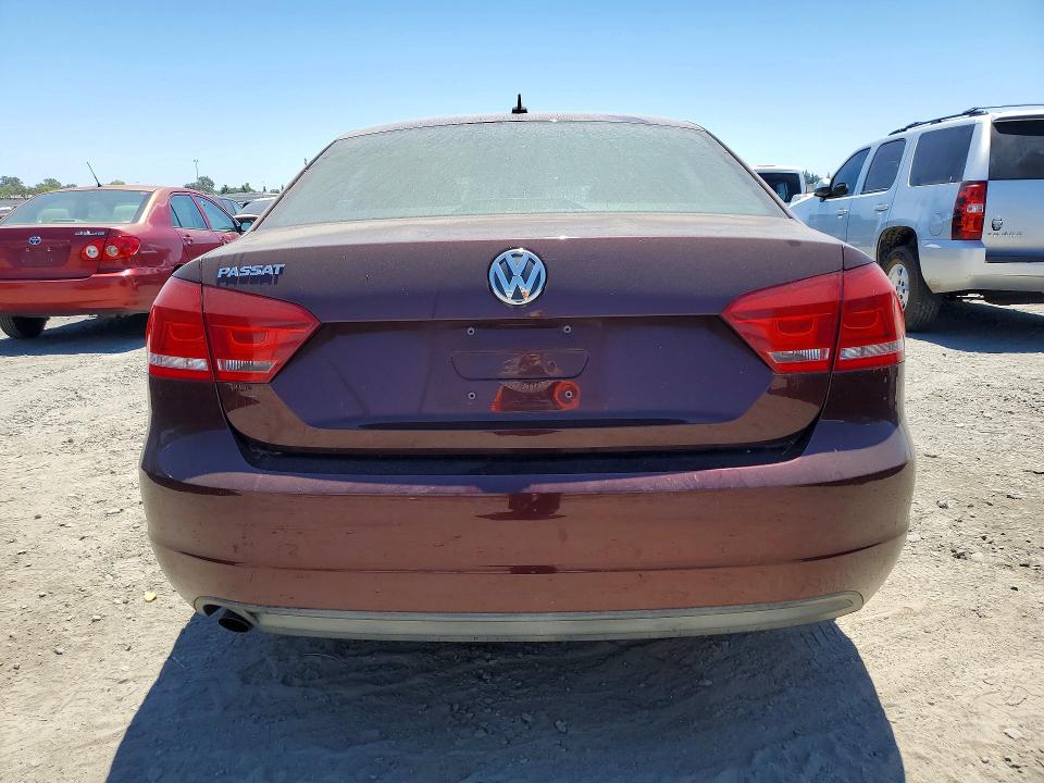 59645076 :رقم المزاد ، 1VWAP7A32DC132762 vin ، 2013 Volkswagen Passat مزاد بيع