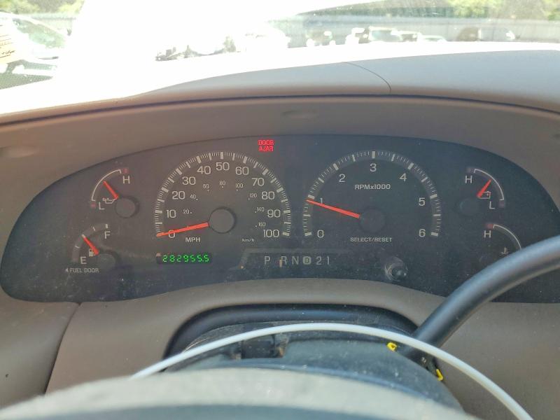 59117346 :رقم المزاد ، 1FTRX17W8YKB11320 vin ، 2000 Ford F150 مزاد بيع