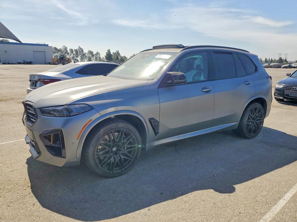 62691276 :رقم المزاد ، 5YM13ET00T9051896 vin ، 2026 Bmw X5 مزاد بيع