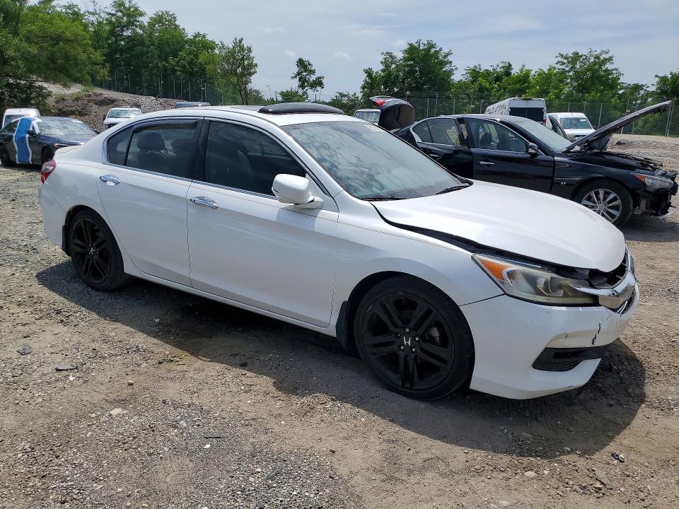 2016 Honda Accord მანქანა იყიდება აუქციონზე, vin: 1HGCR3F80GA008736, აუქციონის ნომერი: 61710226