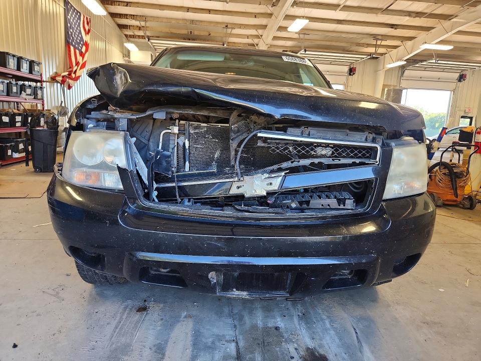 2007 Chevrolet Tahoe მანქანა იყიდება აუქციონზე, vin: 1GNFK03077R327041, აუქციონის ნომერი: 60883886