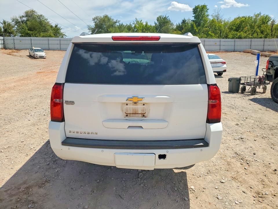 55278426 :رقم المزاد ، 1GNSCHKCXHR345220 vin ، 2017 Chevrolet Suburban مزاد بيع