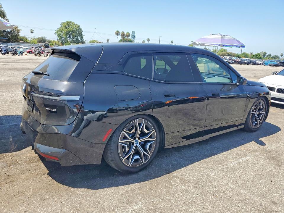 62639426 :رقم المزاد ، WB523CF05SCU86925 vin ، 2025 Bmw Ix مزاد بيع