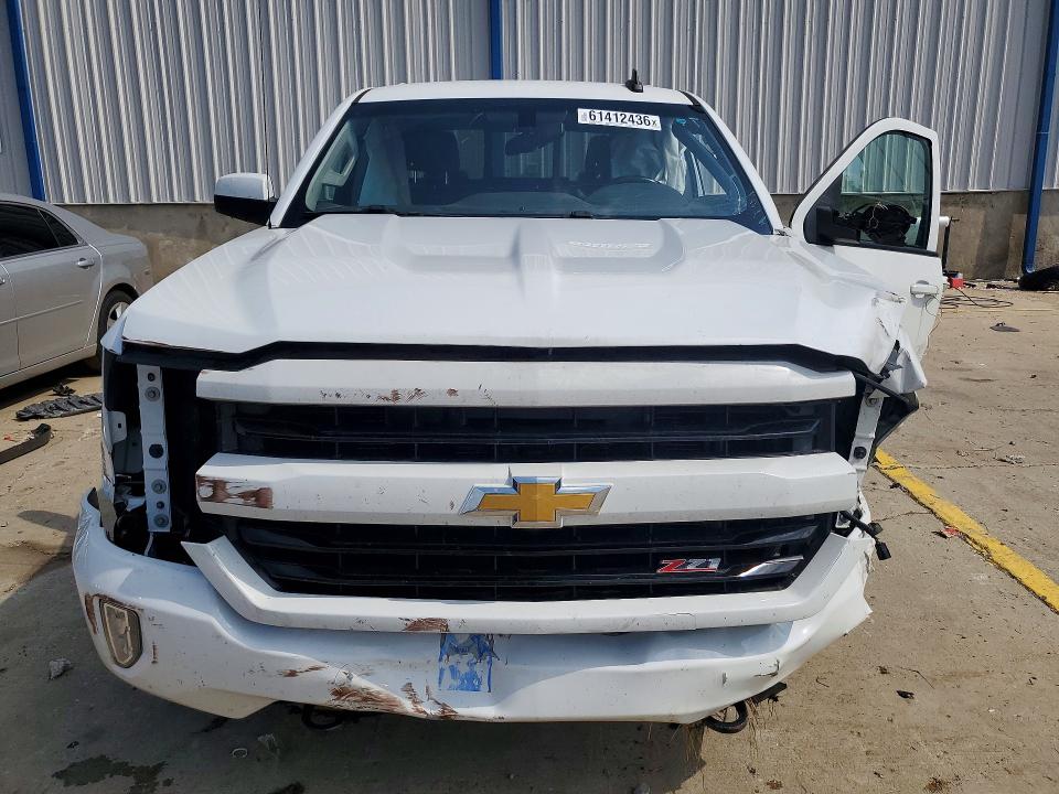Aukcja sprzedaży 2018 Chevrolet Silverado, vin: 3GCUKREC6JG147617, numer aukcji: 61412436