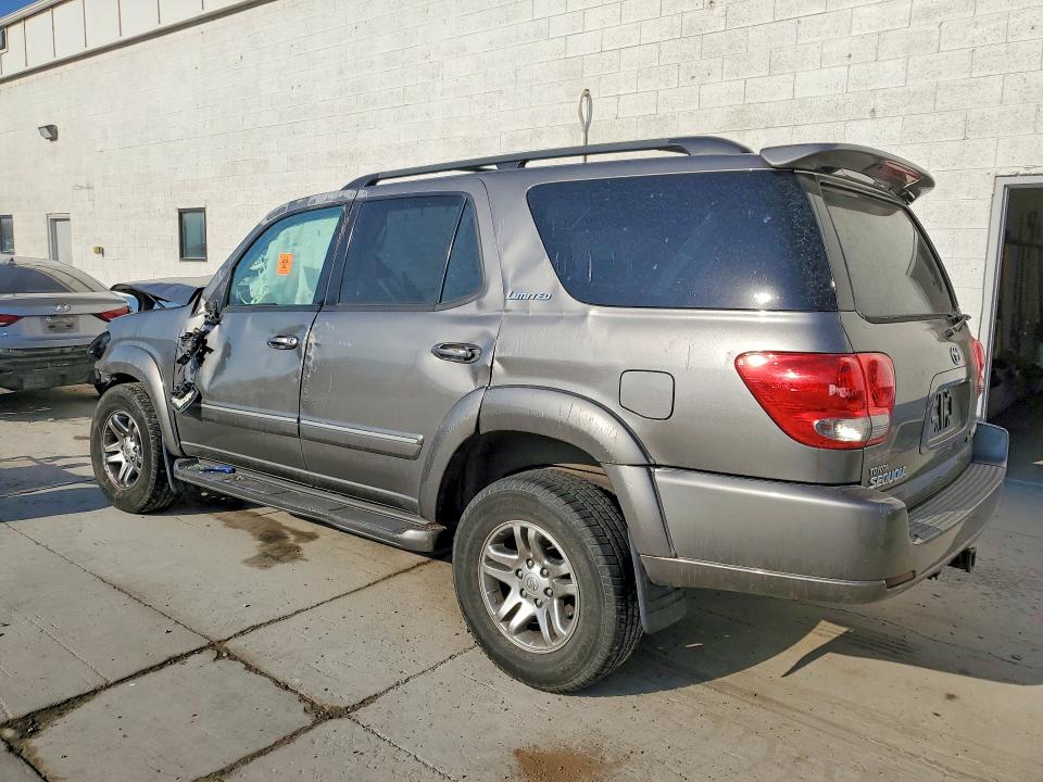 Продажа на аукционе авто 2005 Toyota Sequoia, vin: 5TDBT48A05S233868, номер лота: 61140326