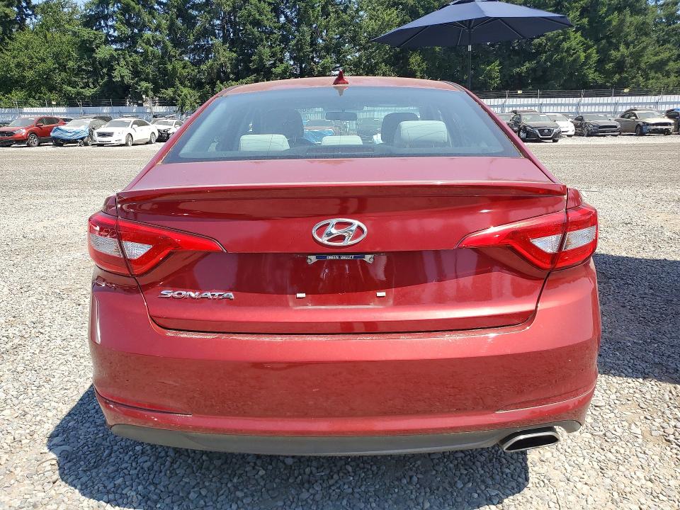 2015 Hyundai Sonata მანქანა იყიდება აუქციონზე, vin: 5NPE24AF8FH204132, აუქციონის ნომერი: 60881216