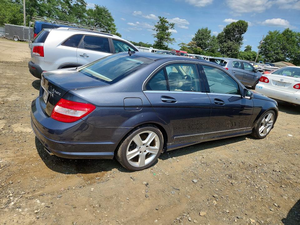2011 Mercedes-benz C მანქანა იყიდება აუქციონზე, vin: WDDGF8BB6BR175819, აუქციონის ნომერი: 62360446