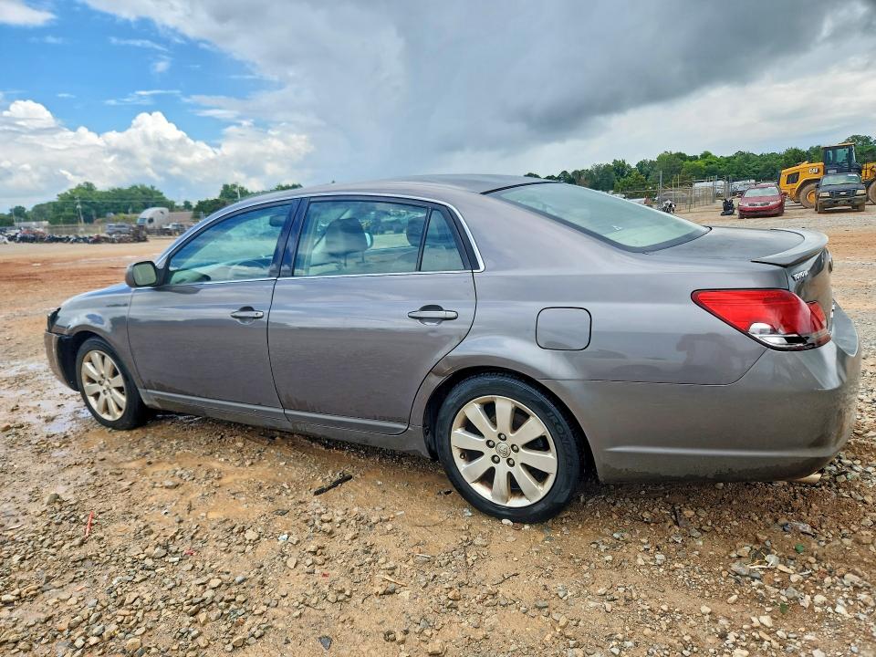 60986296 :رقم المزاد ، 4T1BK36B37U215514 vin ، 2007 Toyota Avalon مزاد بيع
