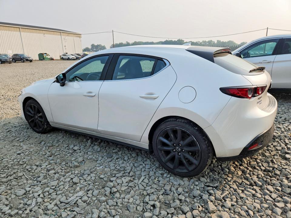 2021 Mazda 3 მანქანა იყიდება აუქციონზე, vin: JM1BPBML1M1401674, აუქციონის ნომერი: 61336966