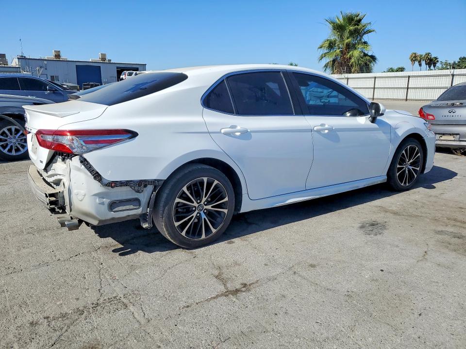 Продажа на аукционе авто 2018 Toyota Camry, vin: 4T1B11HK6JU649468, номер лота: 60219356