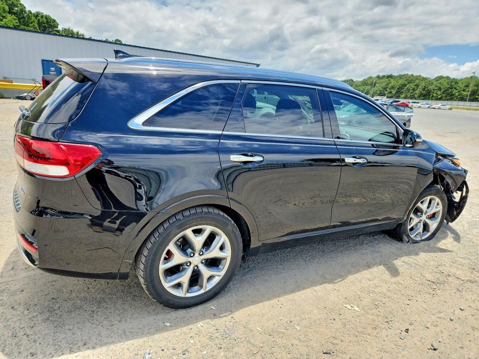 Auction sale of the 2017 Kia Sorento, vin: 5XYPK4A58HG282730, lot number: 61969056