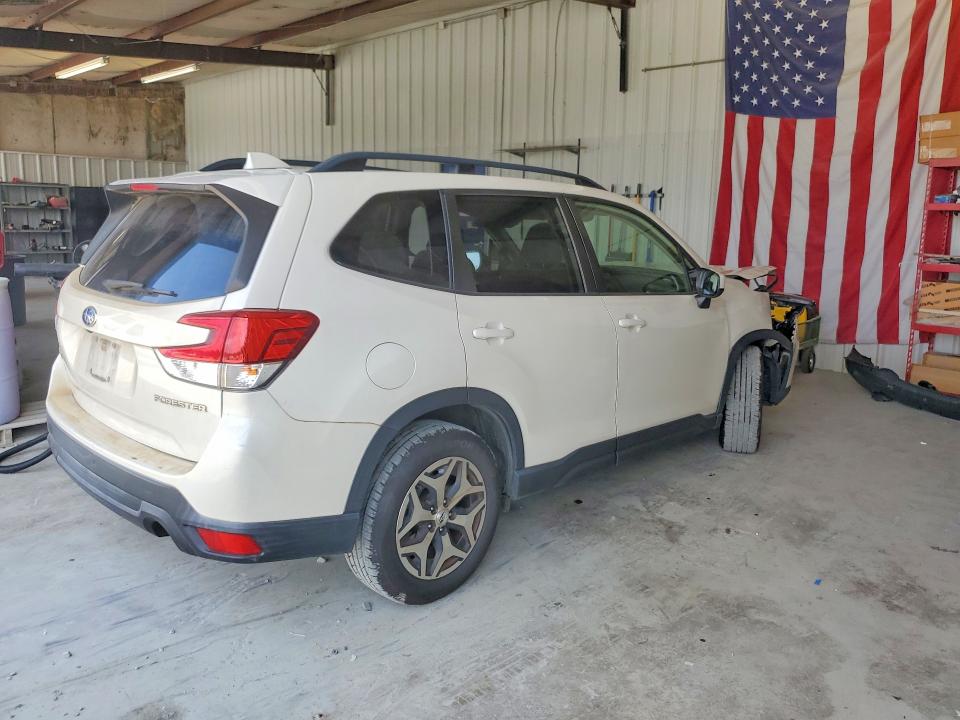 2019 Subaru Forester მანქანა იყიდება აუქციონზე, vin: JF2SKAEC4KH465060, აუქციონის ნომერი: 61516986