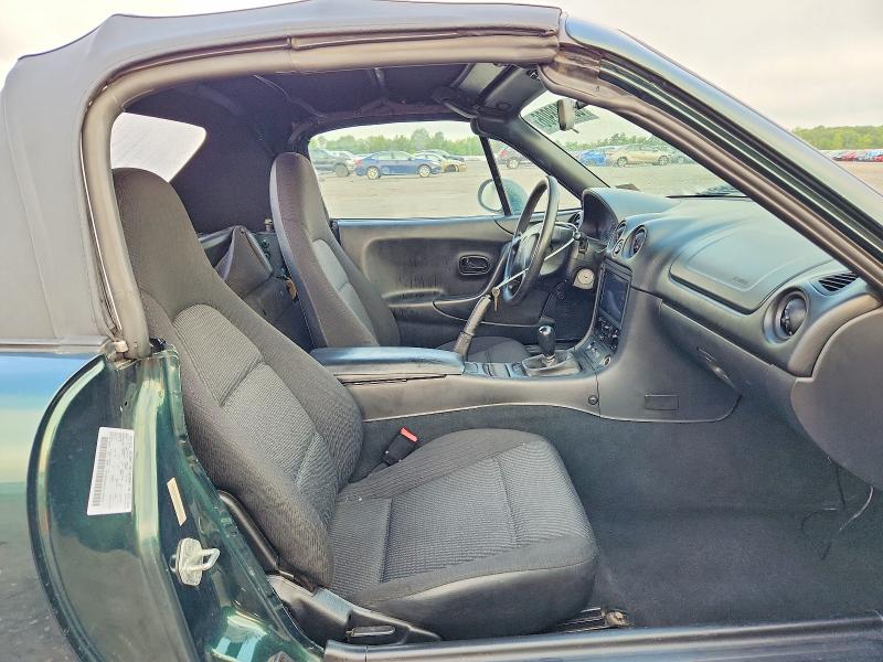 60308906 :رقم المزاد ، JM1NB3532X0100440 vin ، 1999 Mazda Mx-5 Miata مزاد بيع