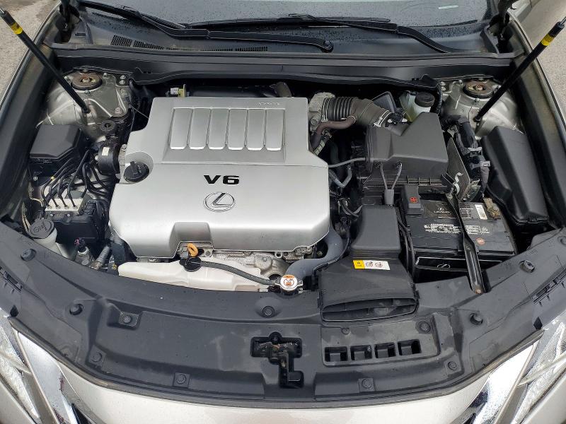 60361496 :رقم المزاد ، 58ABK1GG4JU082941 vin ، 2018 Lexus Es مزاد بيع
