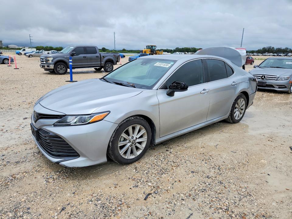 Aukcja sprzedaży 2020 Toyota Camry, vin: 4T1C11AK9LU383431, numer aukcji: 61051836