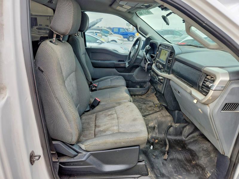 60737956 :رقم المزاد ، 1FTMF1C50MKE45362 vin ، 2021 Ford F150 مزاد بيع