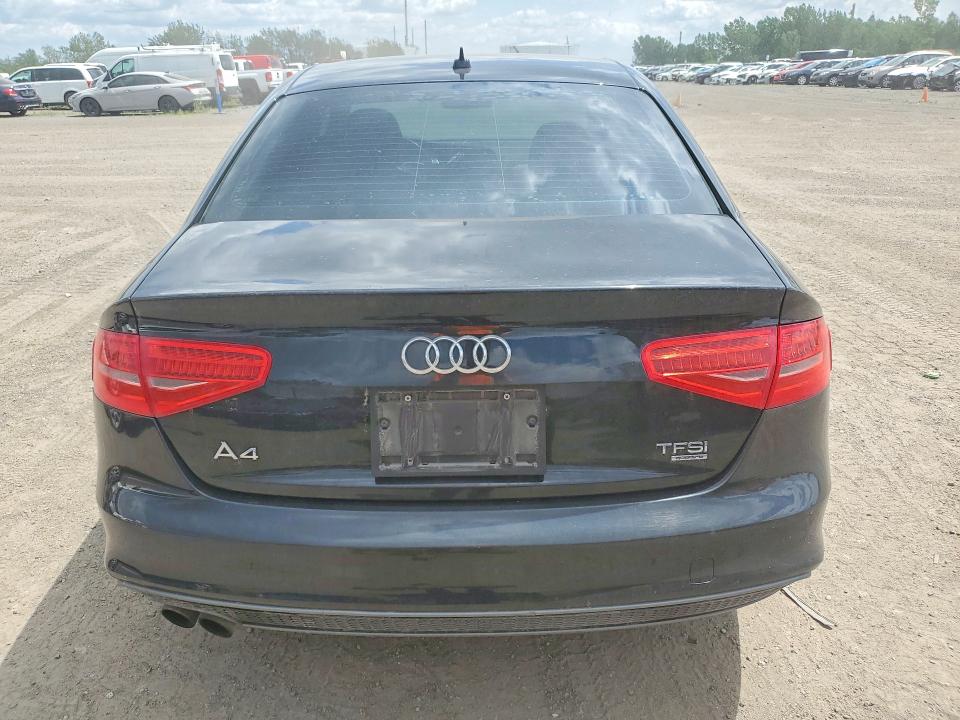 61029706 :رقم المزاد ، WAUBFCFL0FN002284 vin ، 2015 Audi A4 مزاد بيع