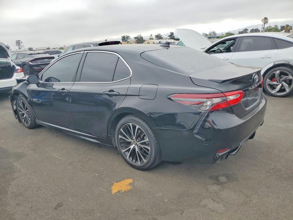 2019 Toyota Camry Hybrid მანქანა იყიდება აუქციონზე, vin: 4T1B21HK2KU516057, აუქციონის ნომერი: 85987505