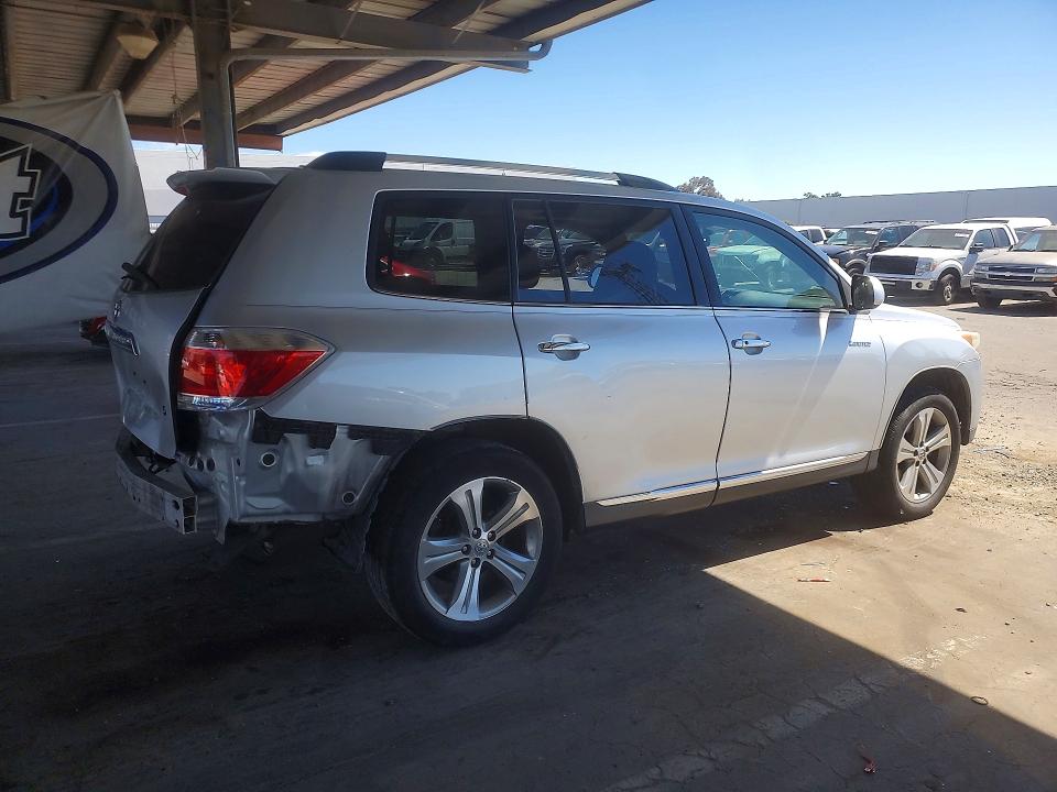 60065086 :رقم المزاد ، 5TDDK3EH2BS060762 vin ، 2011 Toyota Highlander مزاد بيع