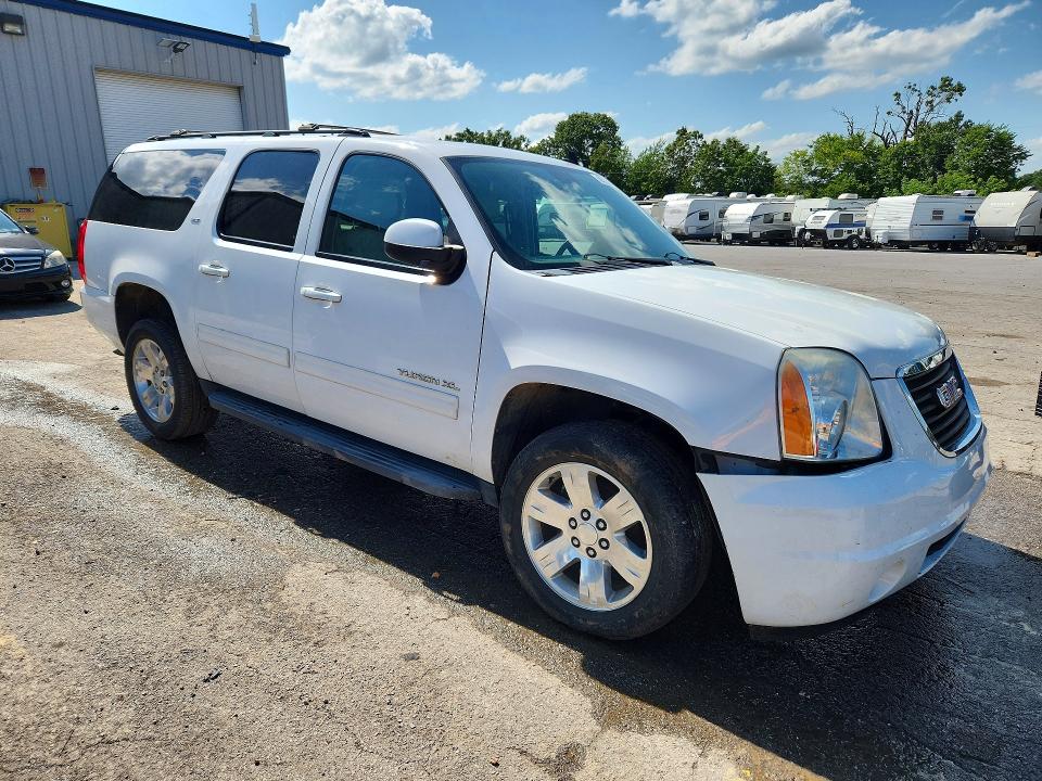 85623875 :رقم المزاد ، 1GKS2KE36BR398769 vin ، 2011 Gmc Yukon Xl مزاد بيع