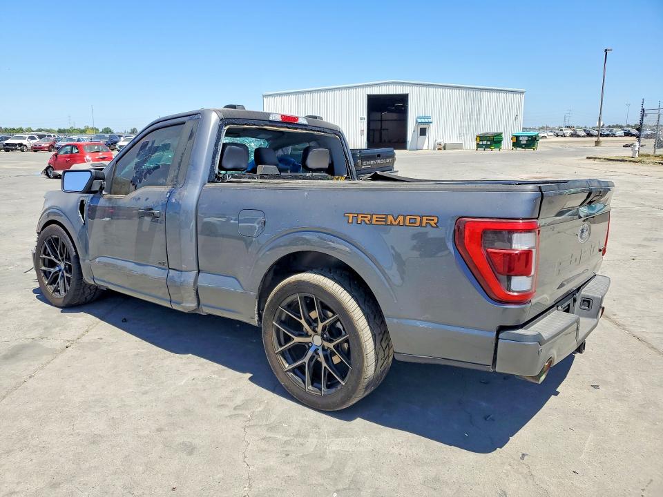 60885466 :رقم المزاد ، 1FTMF1C57MKE18028 vin ، 2021 Ford F150 مزاد بيع