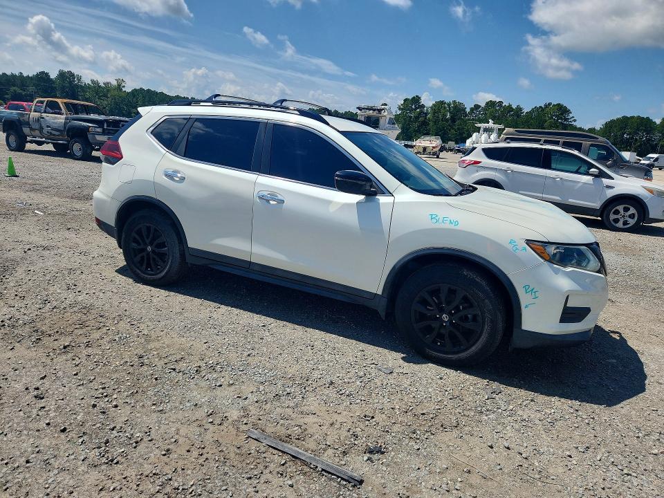 Продажа на аукционе авто 2018 Nissan Rogue, vin: 5N1AT2MT7JC770056, номер лота: 61838666