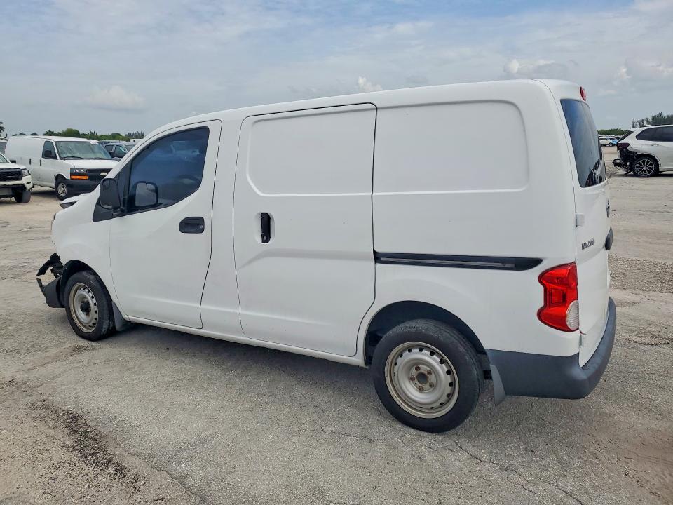 58302286 :رقم المزاد ، 3N6CM0KN9FK727968 vin ، 2015 Nissan Nv200 مزاد بيع