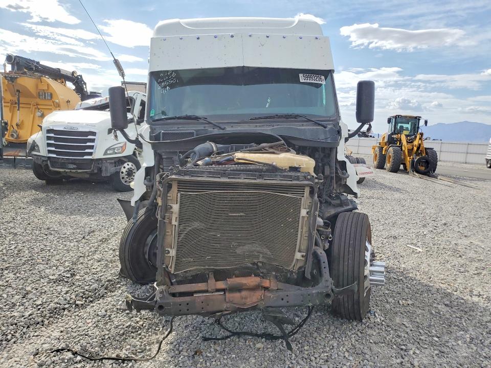 Продаж на аукціоні авто 2015 Freightliner Cascadia 125, vin: 1FUJGLBG4FLGD5507, номер лоту: 59993206