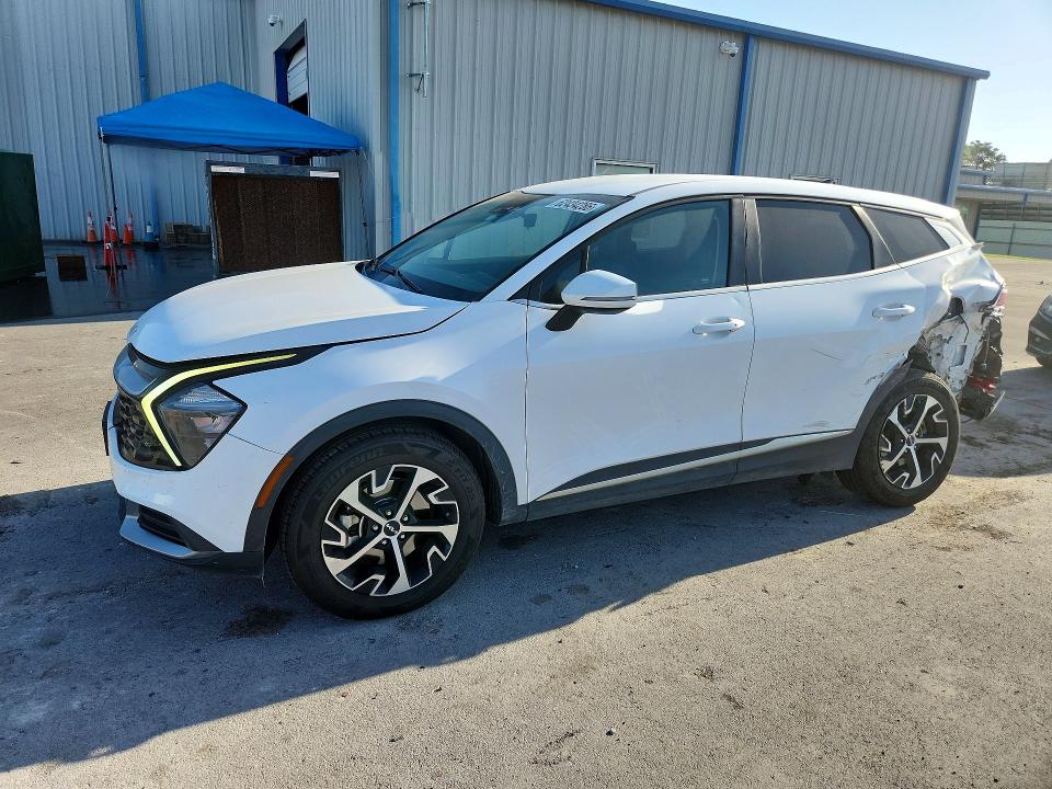 62434286 :رقم المزاد ، 5XYK33AF3PG065126 vin ، 2023 Kia Sportage مزاد بيع