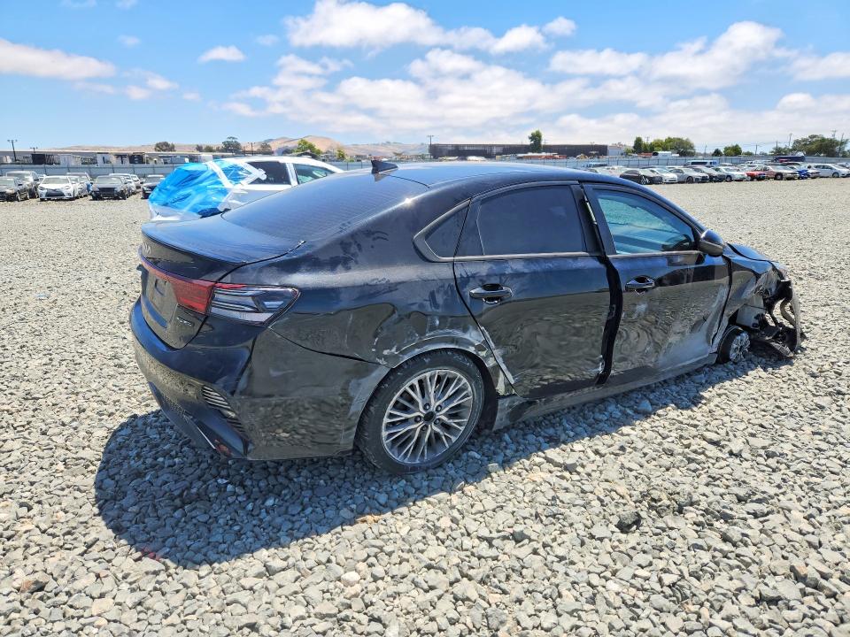60266026 :رقم المزاد ، 3KPF54AD2PE517600 vin ، 2023 Kia Forte مزاد بيع